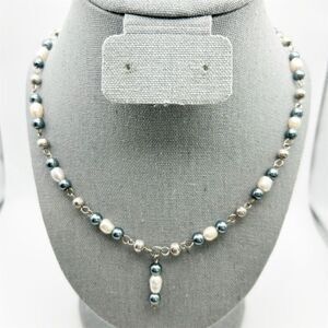 Vintage LBVYR Yves Rocher Y-Drop Genuine White & Blue Pearl Necklace Classic